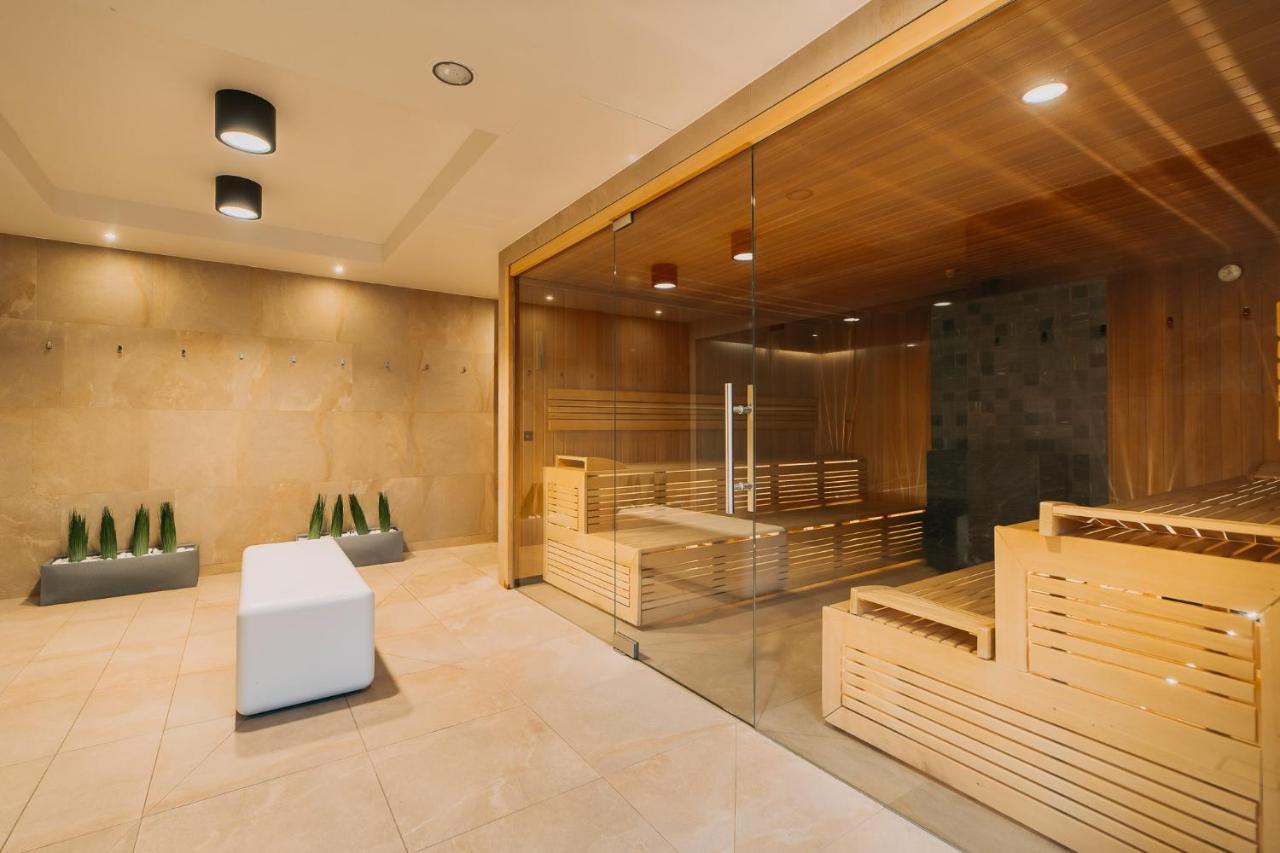 Nadmorskie Tarasy Apartament Wave Surfingbird Kolobrzeg Ngoại thất bức ảnh