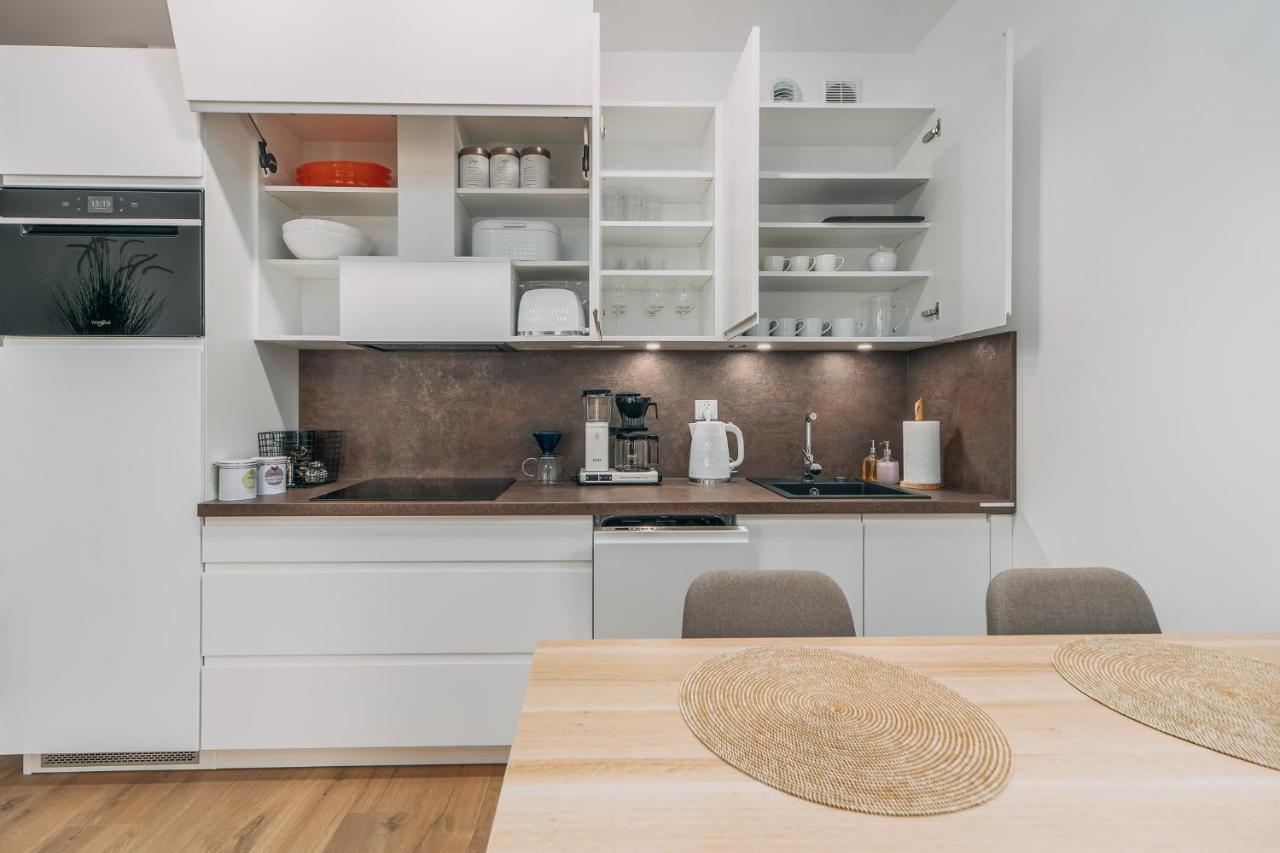 Nadmorskie Tarasy Apartament Wave Surfingbird Kolobrzeg Ngoại thất bức ảnh